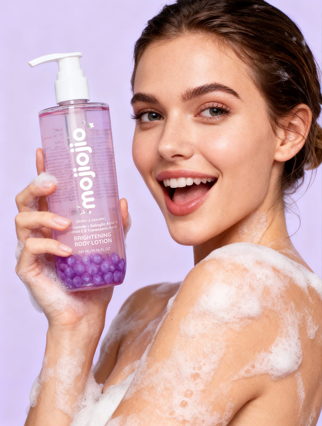 mojiojio Beauty Berry & Sakrua BHA Brightening Shower Gel 300ml